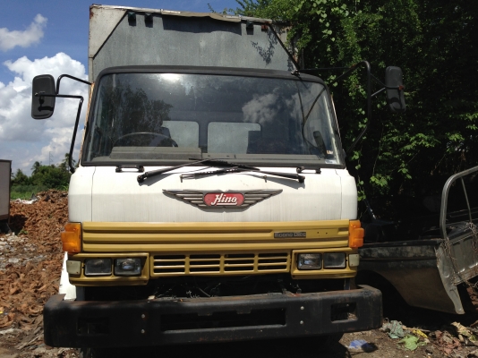 ขาย 6 ล้อ ฮีโน่ รุ่น FF 177 ตู้เปิดปีก ยาว 7.20 เมตร ขาย 6 ล้อ ฮีโน่ รุ่น FF 177 ตู้เปิดปีก ยาว 7.20 เมตร