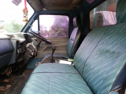 รถบ้านเจ้าของขายเอง ISUZU NPR115ห้างแท้ ปี36  เฟืองท้ายใหญ่(เฟืองF) เสริมแหนบ