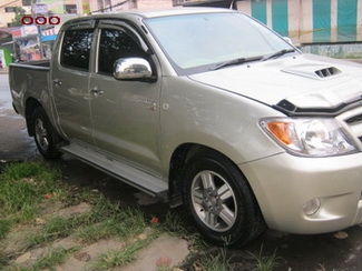 ขาย TOYOTA HILUX VIGO 2.5 E DOUBLECAB 2005