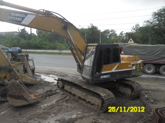 ขายแม็กโคKOBELCO-PC-200-2มาคทูเอกสารอินวอยสภาพพร้อมใช้