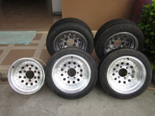 (จัดส่งให่คุณศักดิ์ชัยเรียบร้อยแล้วนะคับ) ขายแม๊กหยดน้ำ 6 รู Max Enkei 15" * 8.5"