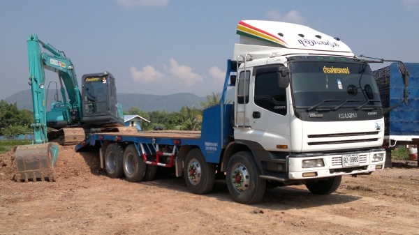 ขายรถ 12 ล้อเทเลอร์  1 เพลา  ISUZU  GIGA  240 แรงอินเตอร์คูลเลอร์เทอร์โบ