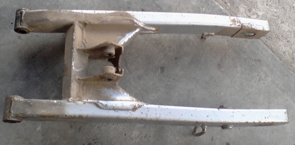 อะไหล่โซนิค /ล้อแม๊ก/สวิงอาร์ม/พักเท้าคนขี่/เหล็กปิดข้าง/จานไฟพร้อมฝาครอบ