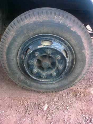 ขาย6 ล้อ  ISUZU  165  แรง