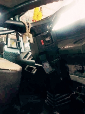ขาย6 ล้อ  ISUZU  165  แรง