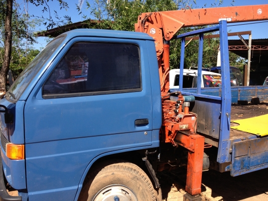 ขาย6ล้อติดเครน NPR สภาพใช้งานทุกวัน เครื่อง115แรงรถประกอบเอกสารสัญญาซื้อขาย