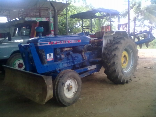 ขายรถไถ FORD  6600 ลดราคาแล้วต้องการใช้เงินด่วน