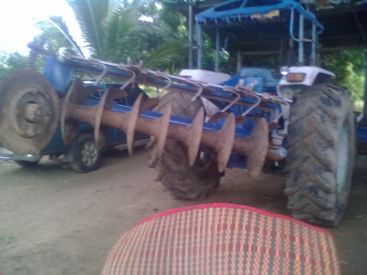 ขายรถไถ FORD  6600 ลดราคาแล้วต้องการใช้เงินด่วน