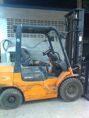 ต้องการขายรถโฟลคลิฟ