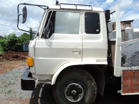 ขาย HINO หกล้อ