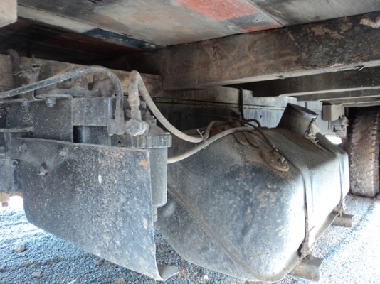 ขาย HINO หกล้อ