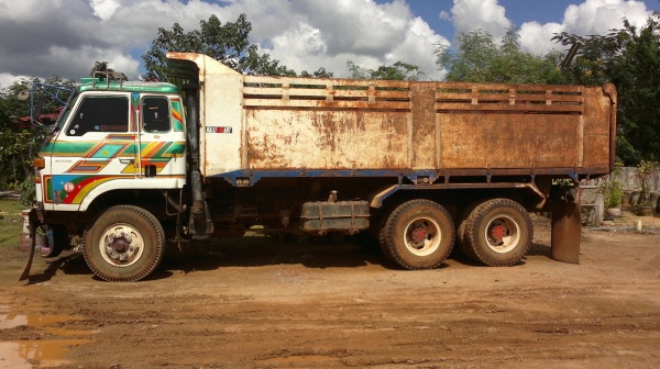 ขายรถ นิสสัน UD CW30MHR 225 PH ดั๊ม 2 เพลา