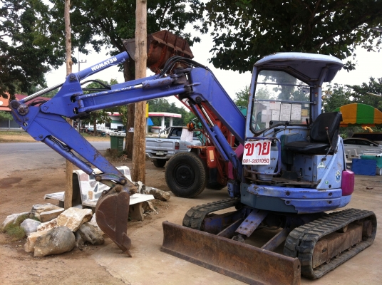 ขายรถขุด KOMATSU PC38UU-2 สภาพดีพร้อมใช้