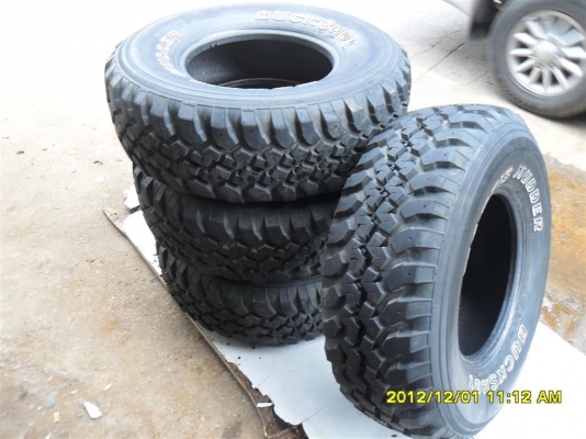 ขายยาง  MAXXIS LT 285/75 R16 ปี 10