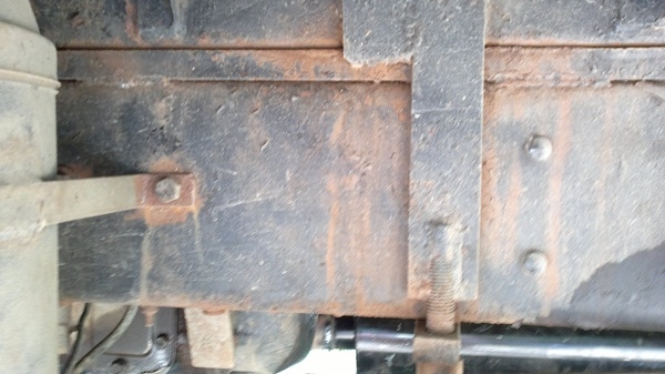 ขาย HINO KM หกล้อ เครื่องEH700