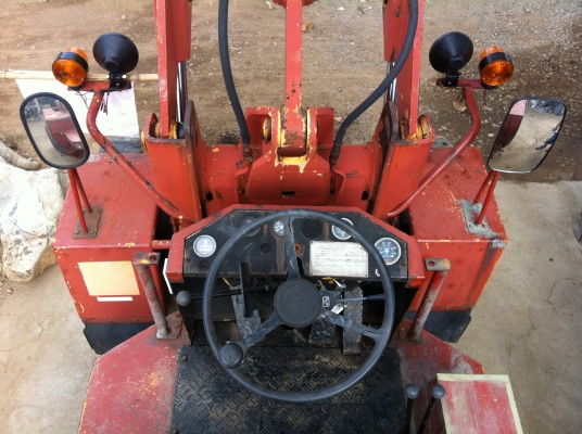 ขายรถตักล้อยาง TOYOTA SDT15 สภาพดี พร้อมใช้