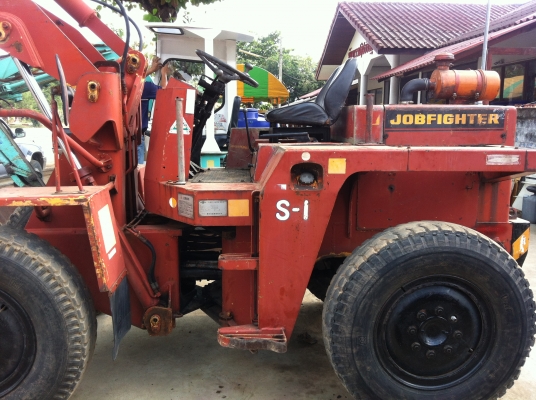 ขายรถตักล้อยาง TOYOTA SDT15 สภาพดี พร้อมใช้