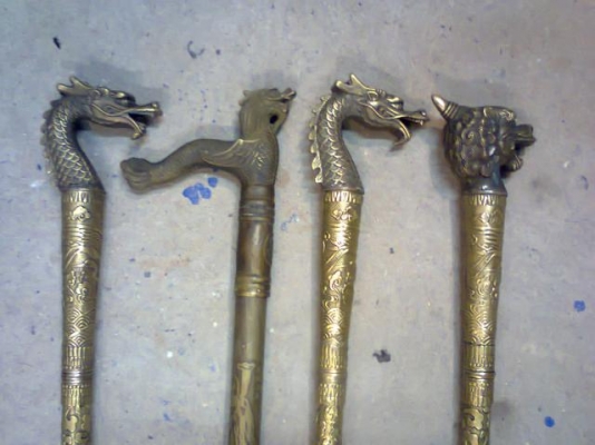 ไม้เท้า ทองเหลืองเก่า