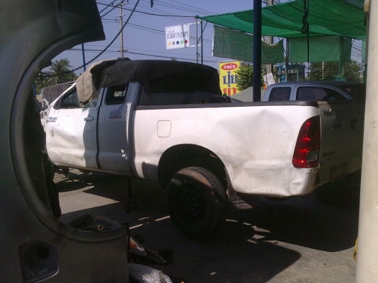 ขายให้สุดยอดนักปั้น Vigo 2.7 VVTi ปี 2011