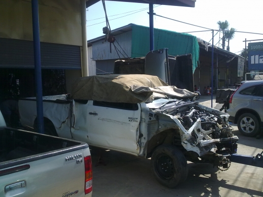 ขายให้สุดยอดนักปั้น Vigo 2.7 VVTi ปี 2011