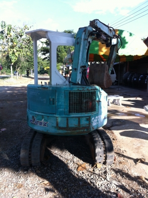 ขายรถขุด HANIX SB300 สภาพดี พร้อมใช้