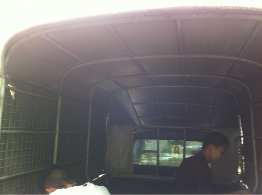 ขายหลังคาสูงใส่ไทเกอร์แค็บสภาพสวย 4000