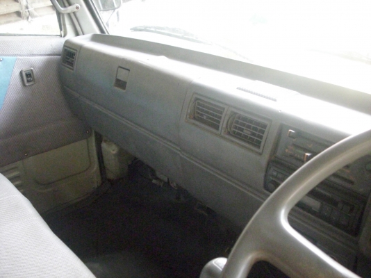 หกขายหกล้อ ดั้ม HINO FC 120 ปี 39