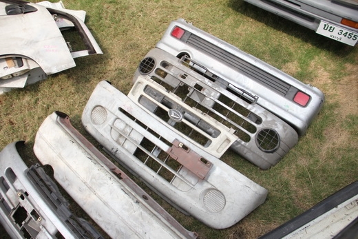 จำหน่ายรถ อะไหล่  ตกแต่ง  >>>รถกระป้อ4x4 <<<<<