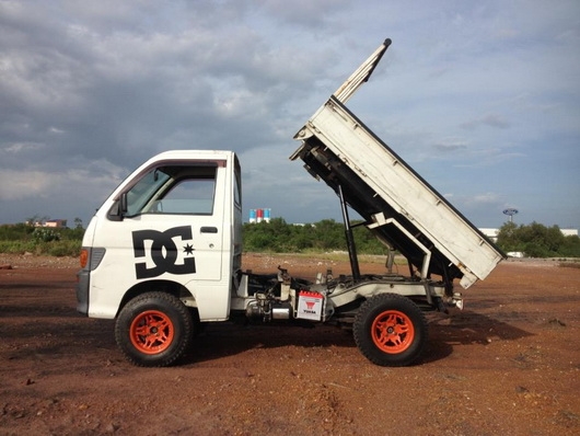 จำหน่ายรถ อะไหล่  ตกแต่ง  >>>รถกระป้อ4x4 <<<<<
