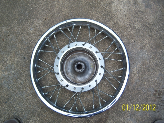 ล้อรถจักรยานยนต์ ฟีโน่