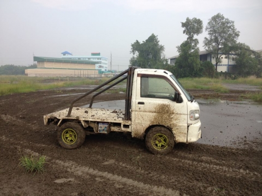 จำหน่ายรถ อะไหล่  ตกแต่ง  >>>รถกระป้อ4x4 <<<<<