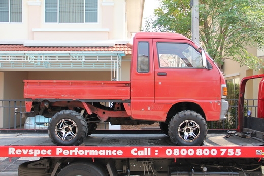 จำหน่ายรถ อะไหล่  ตกแต่ง  >>>รถกระป้อ4x4 <<<<<