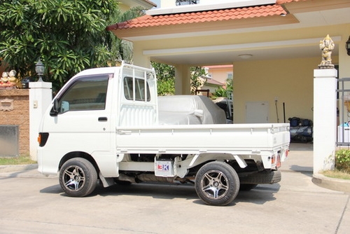 จำหน่ายรถ อะไหล่  ตกแต่ง  >>>รถกระป้อ4x4 <<<<<