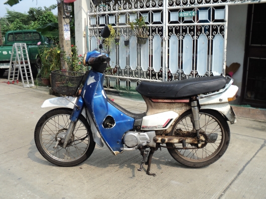 วุฒินนบุรี//ฮอนด้าดรีมคุรุสภาเดิมๆเครื่องดีมากคับพร้อมใช้มีทะเบียนพร้อมโอน