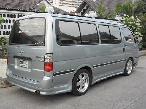 ขายดาวน์รถตู้หัวจรวดปี95.แต่งนิดหน่อยคับ ขายดาวน์รถตู้หัวจรวดปี95.แต่งนิดหน่อยคับ