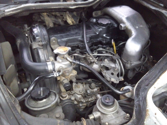 ขายดาวน์รถตู้หัวจรวดปี95.แต่งนิดหน่อยคับ ขายดาวน์รถตู้หัวจรวดปี95.แต่งนิดหน่อยคับ