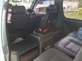 ขายดาวน์รถตู้หัวจรวดปี95.แต่งนิดหน่อยคับ ขายดาวน์รถตู้หัวจรวดปี95.แต่งนิดหน่อยคับ