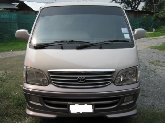 Grand Wagon รุ่นท๊อป ABS ประตูดูด เบาะหนังแท้ วิ่งน้อย มือเดียวออกห้าง ต่อรองได้ครับ