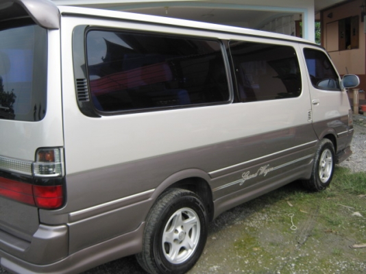 Grand Wagon ปี03(2546) รุ่นท๊อป ABS ประตูดูด เบาะหนังแท้ วิ่งน้อย มือเดียวออกห้าง ต่อรองได้ครับ Grand Wagon ปี03(2546) รุ่นท๊อป ABS ประตูดูด เบาะหนังแท้ วิ่งน้อย มือเดียวออกห้าง ต่อรองได้ครับ