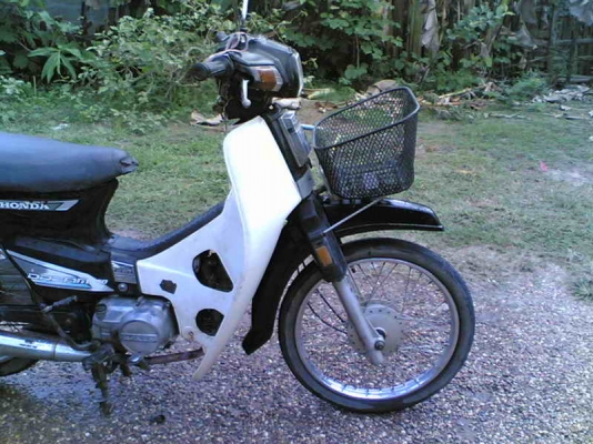 ขายฮอนด้าดรีมคุรุสภา(ดำ)เล่มทะเบียนเต็มพร้อมชุดโอน เครื่องสมบูรณ์อะไหร่เดิมครบขาย 11500