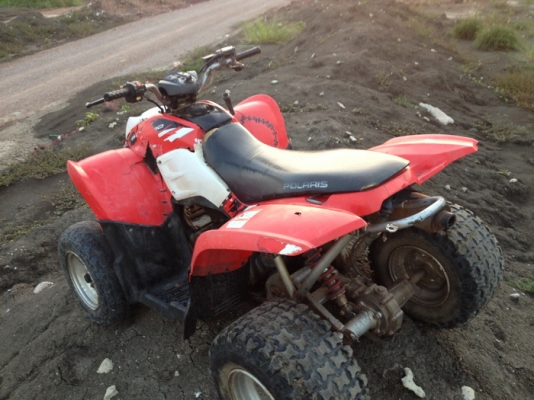 polaris phoenix 200cc เกียร์ถอยหลัง ขับเคลื่อนโดยระบบเพลา รถอเมริกา ราคาจีนแดง polaris phoenix 200cc เกียร์ถอยหลัง ขับเคลื่อนโดยระบบเพลา รถอเมริกา ราคาจีนแดง