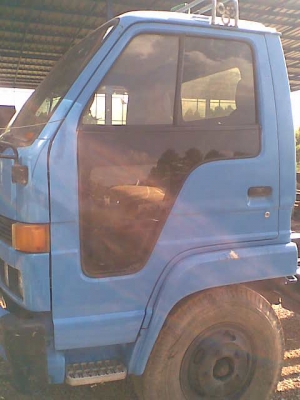 ขายหัวเก๋ง NPR สภาพดี ไม่มีผุ อุปกรณ์ครบ เจ้าของจะยกลงเปลี่ยนใหม่