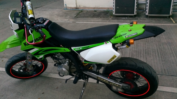 ขายDtracker250 ตัวนอก แต่งมาแล้ว พร้อมอะไหล่เดิม 79000 ขายDtracker250 ตัวนอก แต่งมาแล้ว พร้อมอะไหล่เดิม 79000