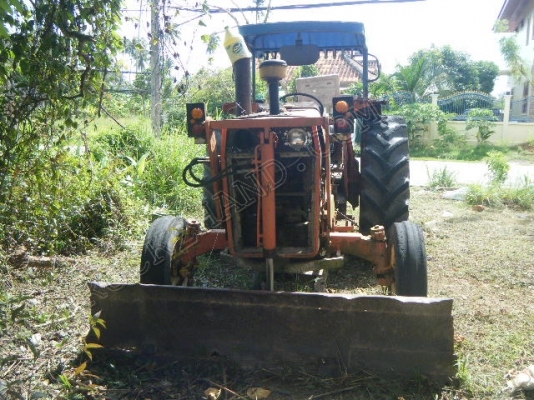 รถไถ ยี่ห้อ MASSEY รุ่น MF275