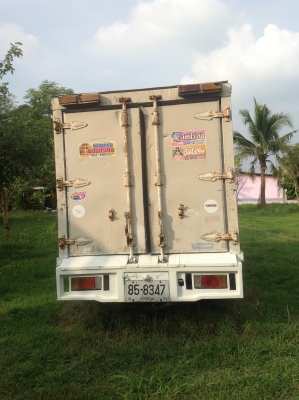 ขายรถตู้ ขายรถตู้