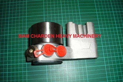 Excavators Volvo EC290B Engine with mounting and equipment / Fuel system / Fuel pump, filters and strainer Fuel pump