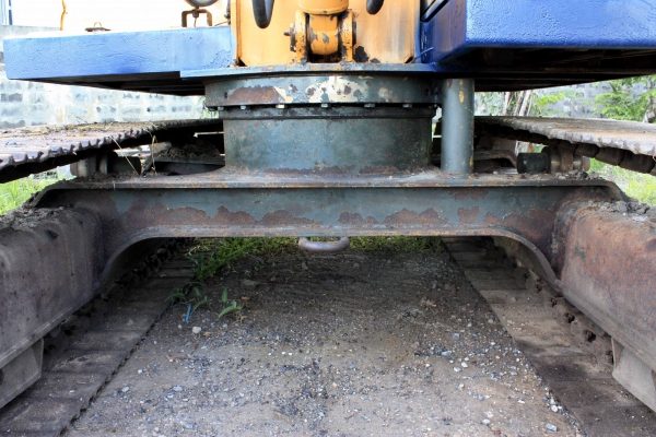 ขายแม็คโค KOMATSU PC60-2 นำเข้าจากญี่ปุ่น สภาพสวยมาก พร้อมใช้งาน 086-775-7900