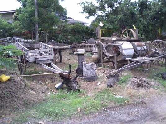 ขายของโบราณยกชุด ลดแล้วอยากขาย