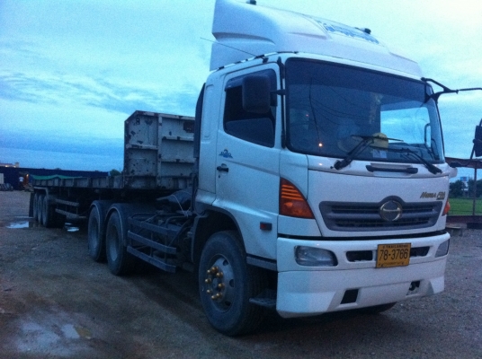 ขาย หัวลากhino mega 320  แรงม้า สภาพดี ยังใช้ปกติ