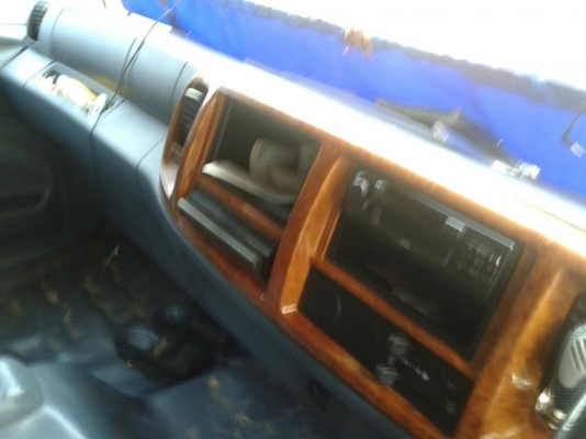 หกล้อHINO MEGA FG URO2 ตู้10 บาน ยาว 7.20 เมตร